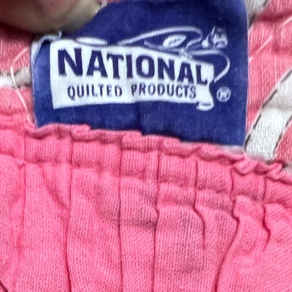 Pink and White Quilted Blanket - Picture 7 of 7